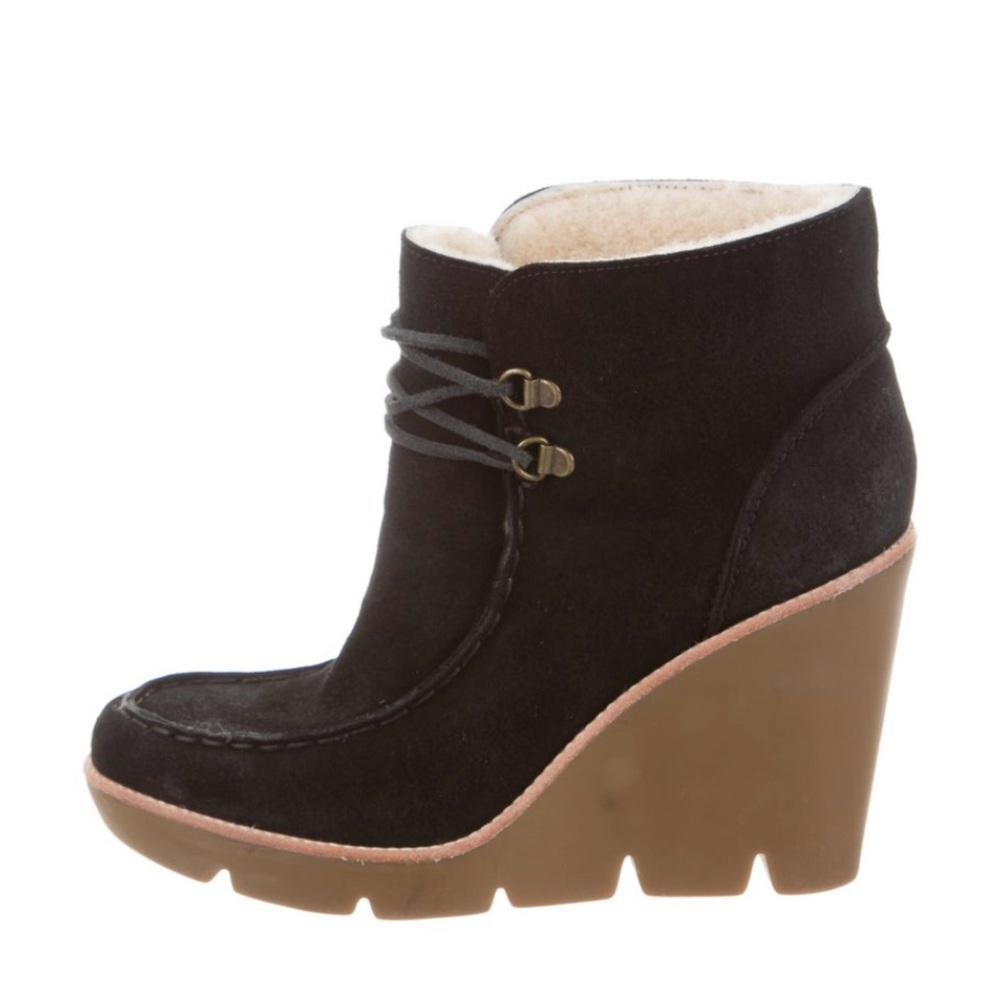 MICHAEL KORS Suede Sherpa Wedge Boot Women's SZ 7.5